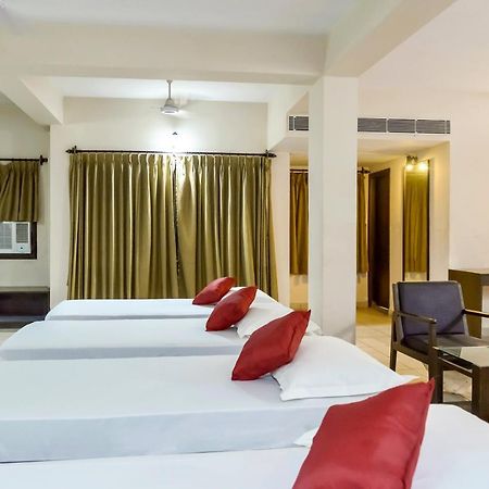 Oyo 15149 Hotel Ajoy Minar Mandarmani Buitenkant foto