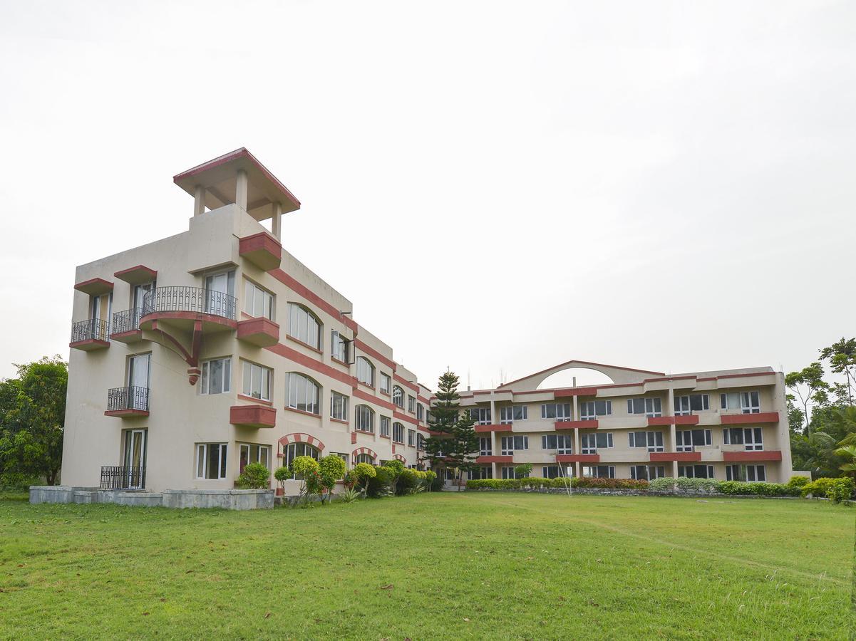Oyo 15149 Hotel Ajoy Minar Mandarmani Buitenkant foto